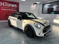 Used Mini Cooper S Hatch 192 HP (141 kW) 2017 White Hatchback