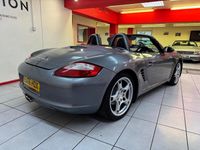 Usado Porsche Boxster 280 CV (205 kW) 2006 Gris Descapotable