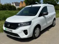 Usado Nissan Townstar Tekna 89 kW (122 HP) 2023 Branco Van
