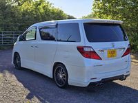Begagnad Toyota Alphard 2009 Vit Minibuss