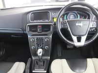 Used Volvo V40 2013 Black Hatchback