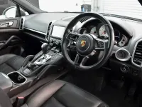 Used Porsche Cayenne 262 HP (192 kW) 2015 Grey SUV