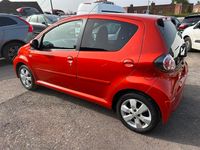 Used Toyota Aygo 68 HP (50 kW) 2012 Red Hatchback