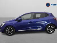 Used Renault Clio Iconic 101 HP (74 kW) 2020 Blue Hatchback