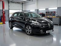 Used Renault Clio IV Dynamique 2016 Black Hatchback