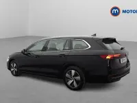 Usado VW Passat Life 204 HP (150 kW) 2025 Preto Carrinha