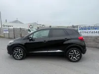 Used Renault Captur Dynamique 90 HP (66 kW) 2016 Black SUV