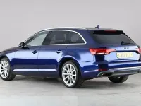 Usado Audi A4 Sport 190 HP (139 kW) 2019 Azul Carrinha