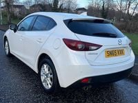 Used Mazda 3 121 HP (88 kW) 2015 White Hatchback