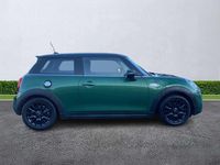 Used Mini Cooper S Classic 192 HP (141 kW) 2019 Green Hatchback