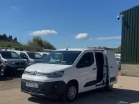 Used Citroën Berlingo 75 HP (55 kW) 2021 White MPV