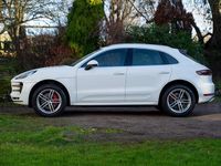 Used Porsche Macan Turbo 400 HP (294 kW) 2014 White SUV