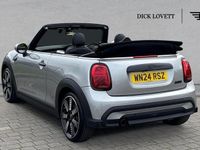 Used Mini Cooper Exclusive 134 HP (98 kW) 2024 Silver Hatchback