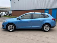 Used Renault Mégane GrandTour Expression+ 2015 Blue Estate