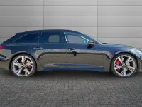 Usado Audi RS6 Advanced 600 CV (441 kW) 2024 Negro Familiar