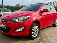 Used Hyundai i20 Active 2012 Red Hatchback