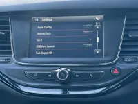 Used Vauxhall Astra SRi 150 HP (110 kW) 2017 White Hatchback