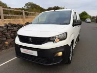 Used Peugeot Partner 131 HP (96 kW) 2021 White MPV