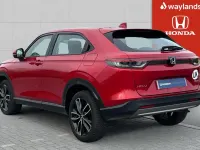 Used Honda HR-V Elegance 152 HP (111 kW) 2022 Red SUV