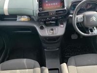 Used Citroën e-Berlingo XTR 98 kW (134 HP) 2021 Red MPV