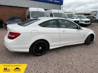 Używany Mercedes C220 AMG 170 KM (125 kW) 2013 Biały Coupe