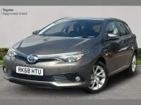 Used Toyota Auris Hybrid 134 HP (98 kW) 2018 Other Hatchback