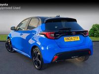 Used Toyota Yaris Hybrid Edition 131 HP (96 kW) 2024 Neptune blue bitone Hatchback