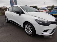 Used Renault Clio IV Play 2018 White Hatchback