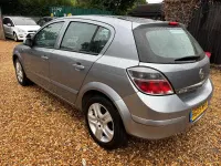 Used Vauxhall Astra Active 115 HP (84 kW) 2009 Silver Hatchback