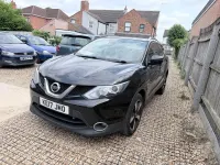 Used Nissan Qashqai N-Connecta 2017 Black SUV