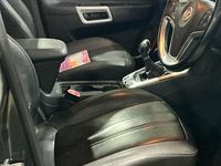 Second-hand Vauxhall Antara 163 CP (119 kW) 2014 Gri SUV