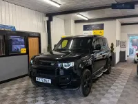 Used Land Rover Defender HSE Dynamic 300 HP (220 kW) 2022 Black SUV