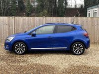 Used Renault Clio V Iconic 100 HP (73 kW) 2020 Blue Hatchback