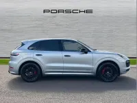 Used Porsche Cayenne 454 HP (333 kW) 2023 Silver SUV