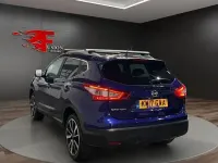 Used Nissan Qashqai Tekna 110 HP (80 kW) 2017 Blue SUV