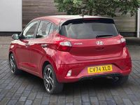 Used Hyundai i10 Premium 63 HP (46 kW) 2024 Red Hatchback