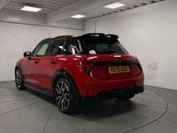 Usado Mini Cooper Hatch 113 kW (154 HP) 2025 Vermelho Citadino