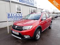 Used Dacia Sandero Essentiel 90 HP (66 kW) 2019 Red Hatchback