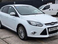 Used Ford Focus Zetec 115 HP (84 kW) 2013 White Hatchback
