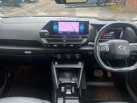Usado Citroën e-C4 Shine 98 kW (134 CV) 2022 Gris Utilitario