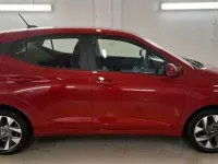 Used Hyundai i10 Advanced 66 HP (48 kW) 2024 Red Hatchback