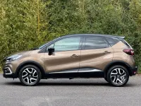 Used Renault Captur Dynamique 90 HP (66 kW) 2017 Brown/black SUV