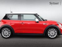 Used Mini Cooper Hatch 134 HP (98 kW) 2018 Red Hatchback