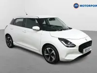 Used Suzuki Swift 2024 White Hatchback