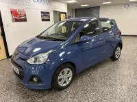 Usado Hyundai i10 SE 67 CV (49 kW) 2014 Azul Utilitario