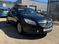 Second-hand Vauxhall Insignia S 2012 Negru Hatchback