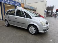 Używany Vauxhall Meriva 104 KM (76 kW) 2008 Srebrny Minivan