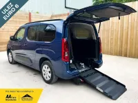 Used Vauxhall Combo 130 HP (95 kW) 2024 Blue MPV