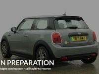 Used Mini Cooper Level 1 135 kW (184 HP) 2023 Hatchback