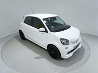 Used Smart ForFour 71 HP (52 kW) 2019 White Hatchback